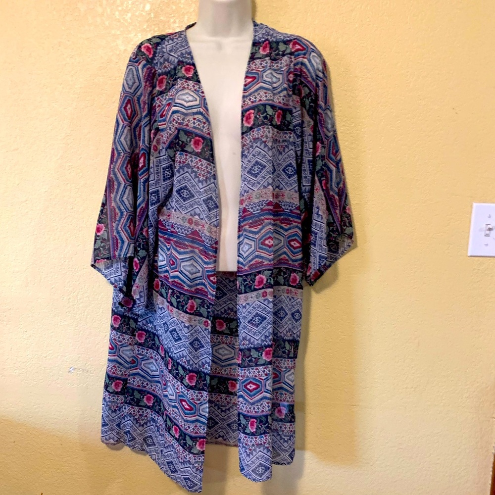 Short sleeve cardigan
